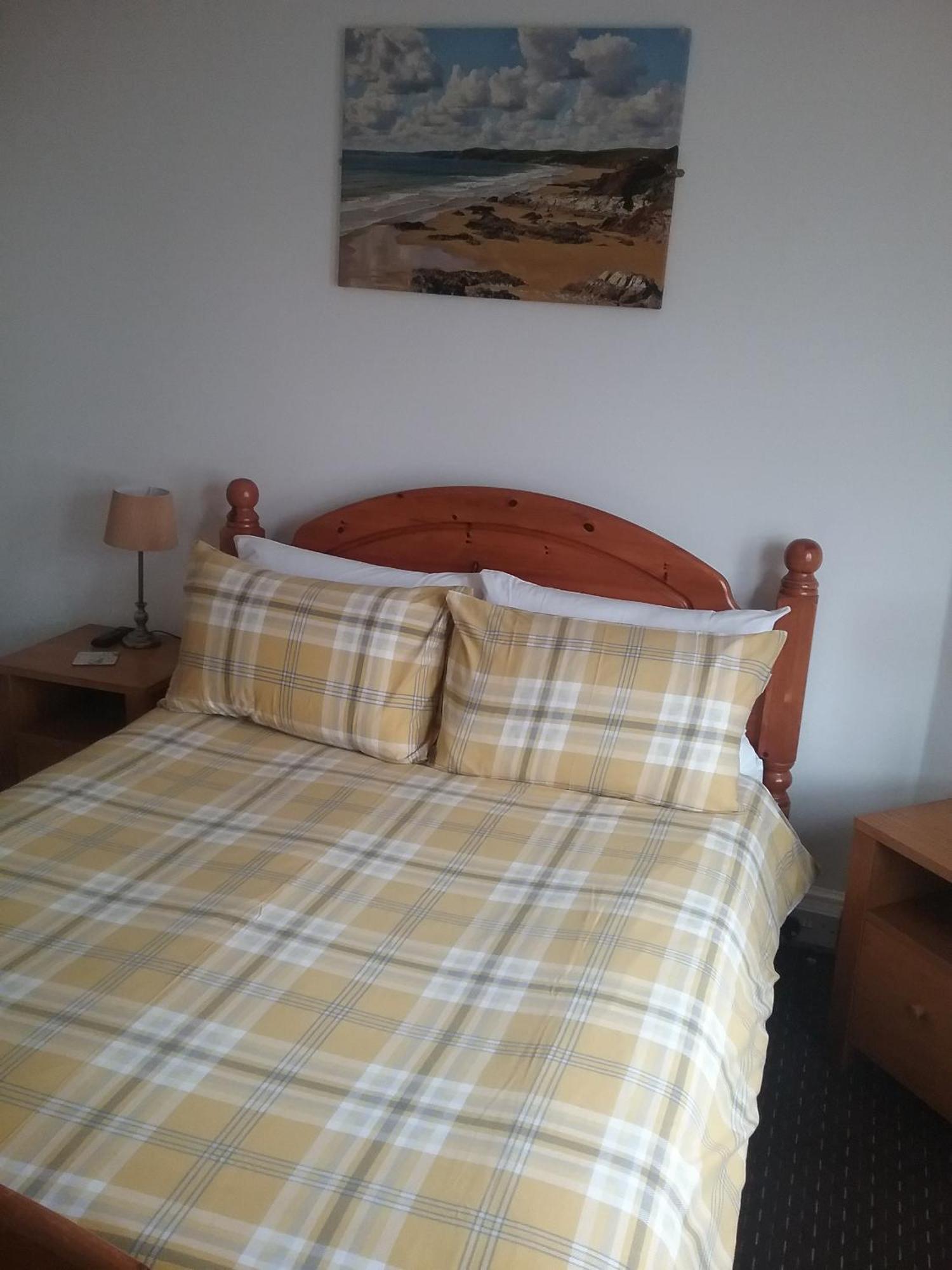 New Quay Fairways Guest House מראה חיצוני תמונה